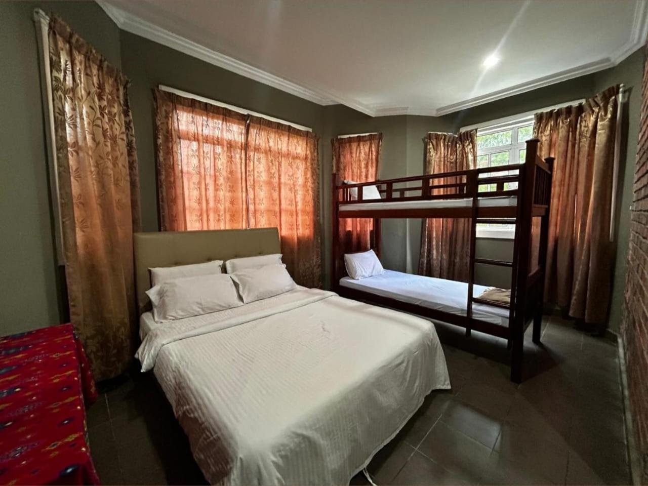 Kundasang Guesthouse Extérieur photo